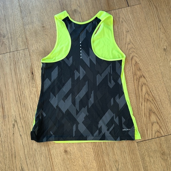 3 Tanks - Picture 8 of 8